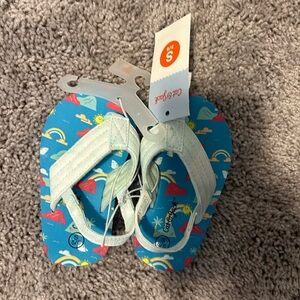 Cat and jack flip flops